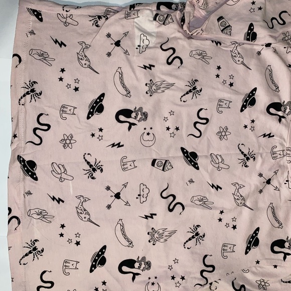 super cute h&m shirt - Picture 3 of 3
